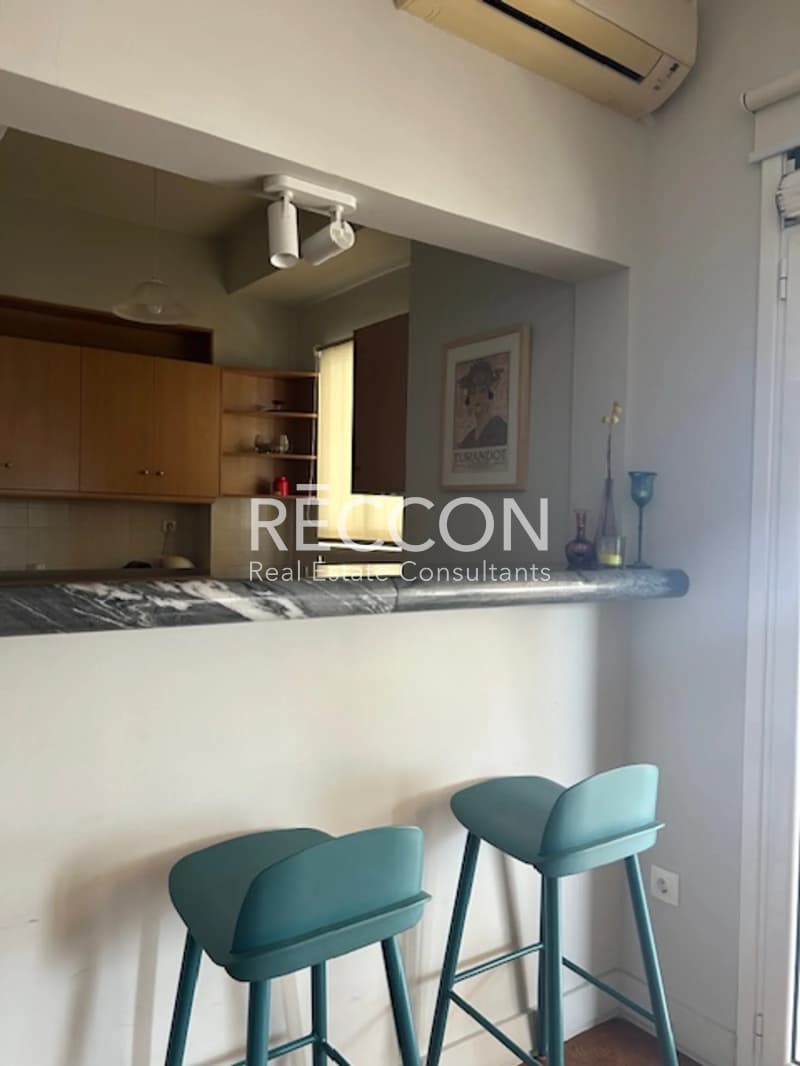 Apartment in Platia Kanigos, Exarchia - Neapoli — Photo 10 of 13
