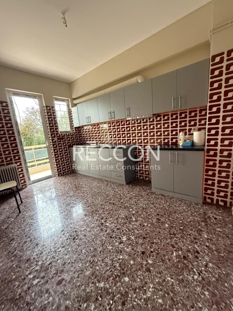 Apartment in Kato Kifisia, Kifisia — Photo 10 of 10