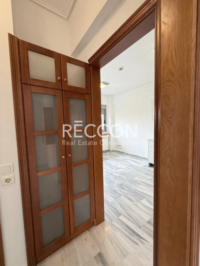 Apartment in Polidroso, Chalandri — Photo 6 of 18