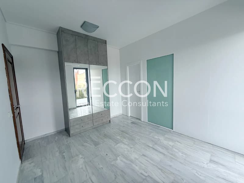 Apartment in Polidroso, Chalandri — Photo 9 of 18