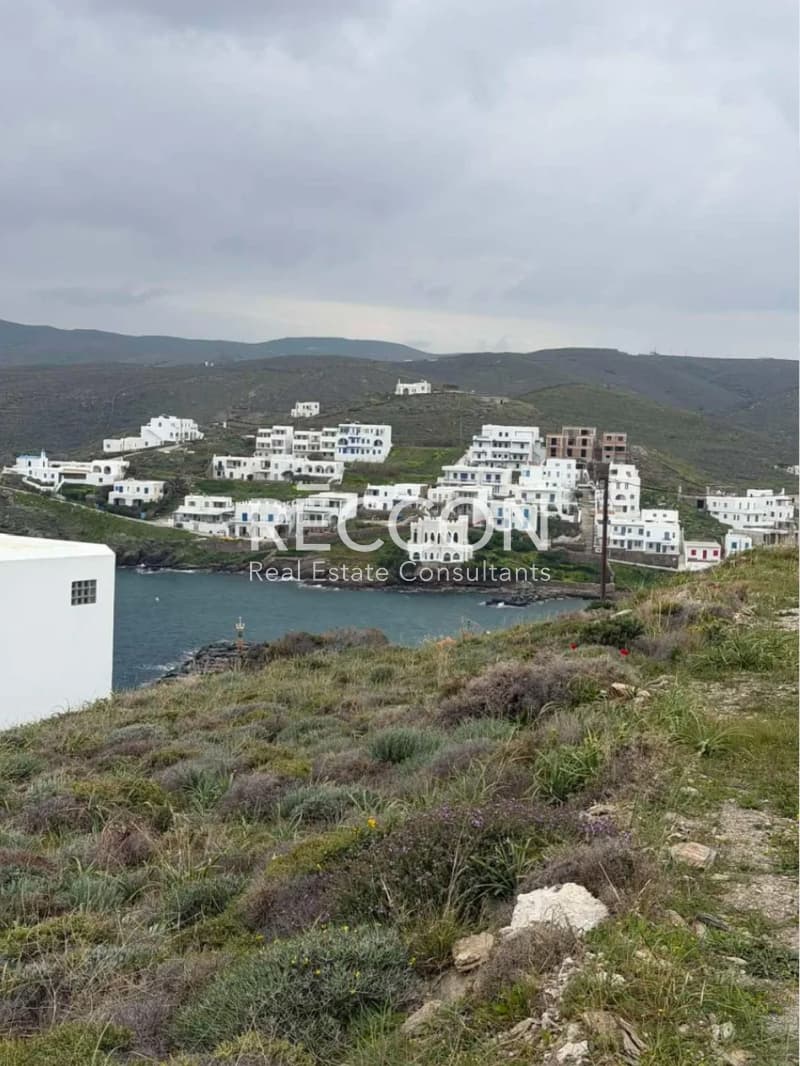 Οικόπεδο στην Λουτρά, Κύθνος — Φωτογραφία 3 από 4