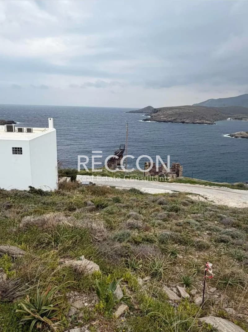 Οικόπεδο στην Λουτρά, Κύθνος — Φωτογραφία 1 από 4