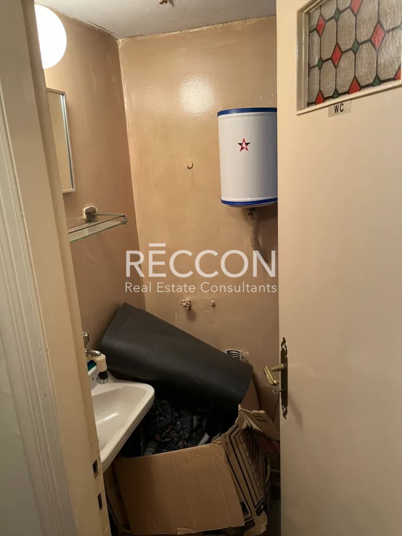 Apartment in Politechneio, Exarchia - Neapoli — Photo 21 of 23