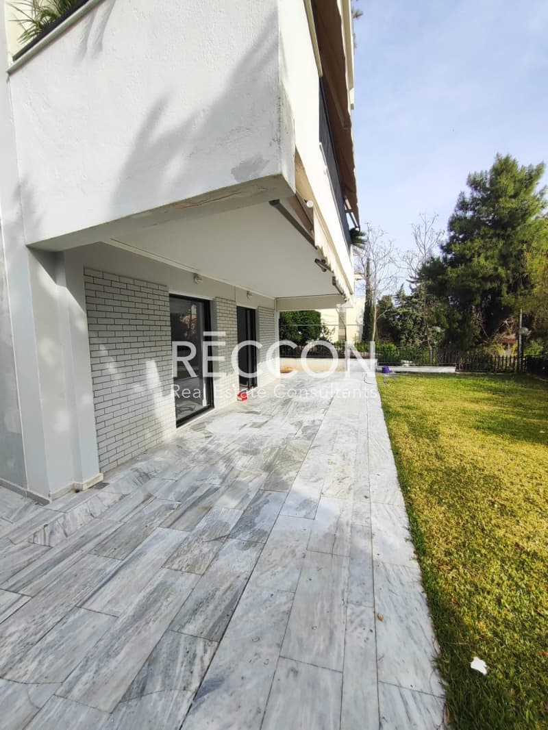 Apartment in Center, Vouliagmeni — Photo 4 of 20