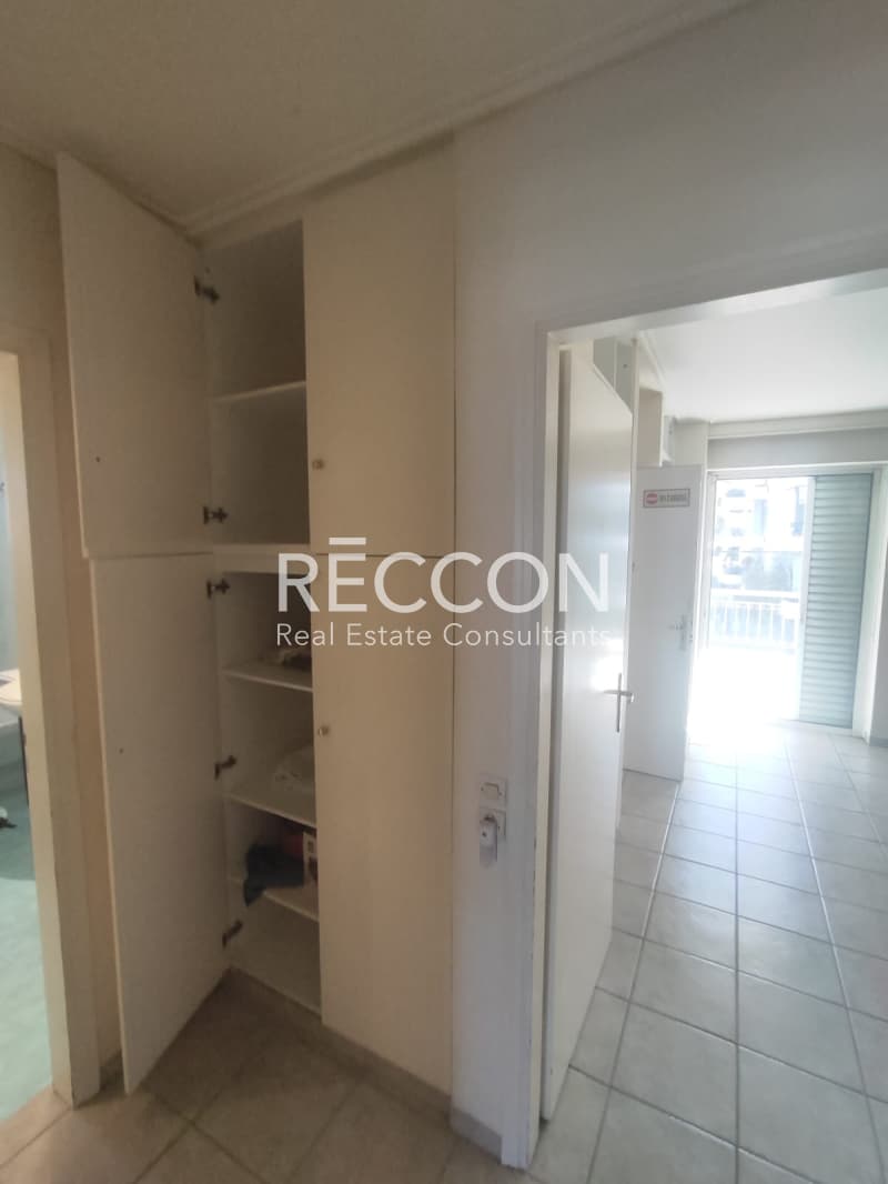 Apartment in Ampelakia, Alimos — Photo 13 of 19
