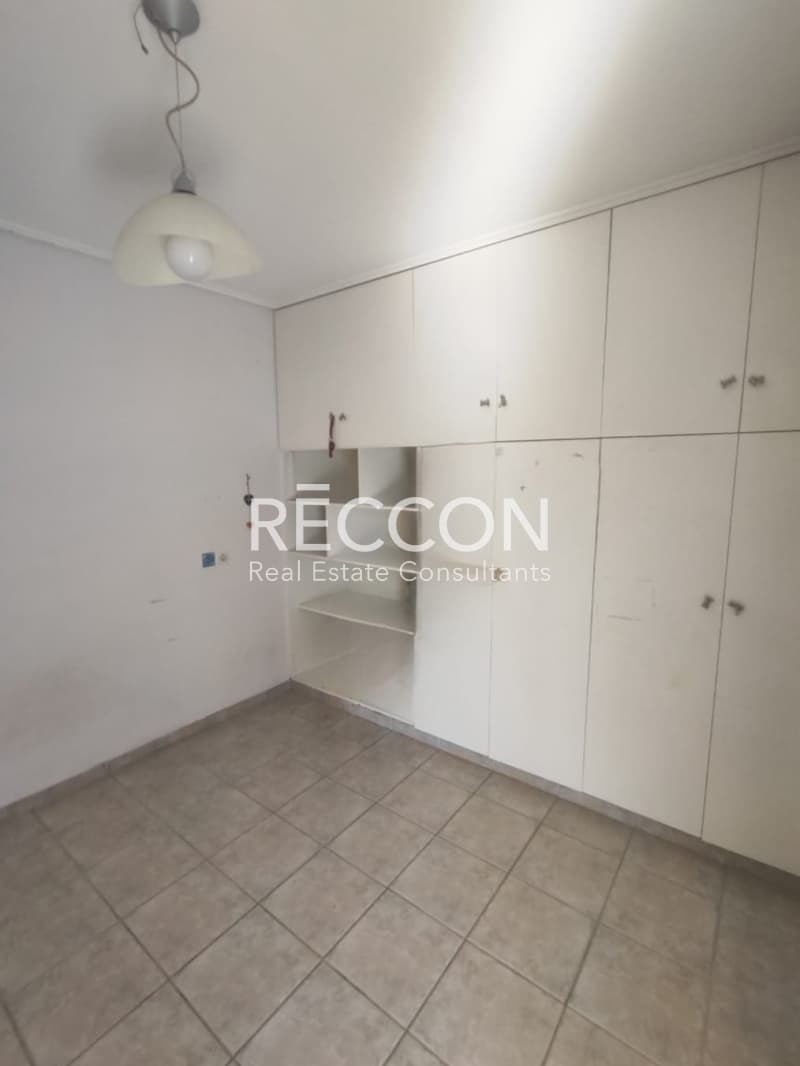 Apartment in Ampelakia, Alimos — Photo 9 of 19