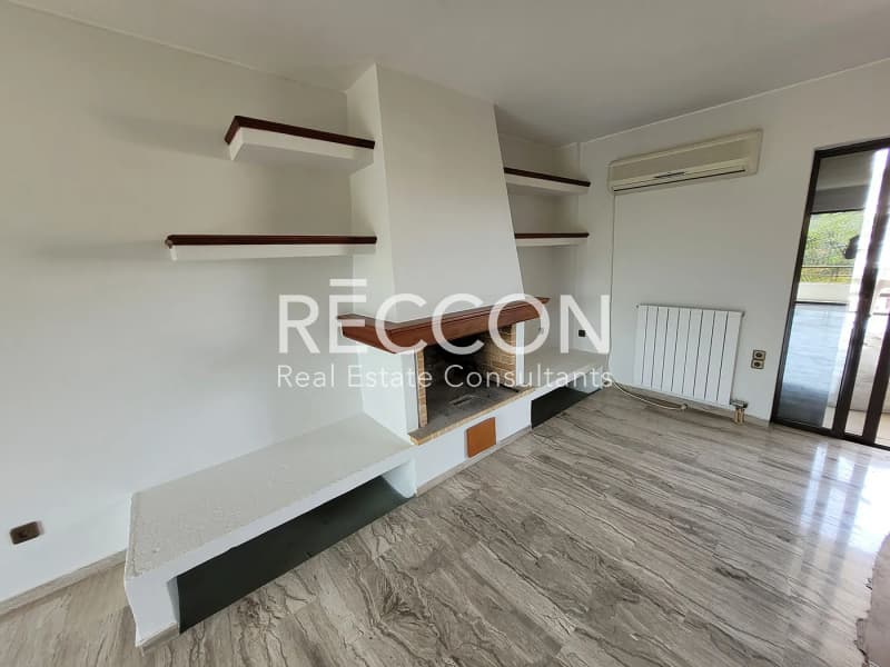 Apartment in Metamorfosi, Chalandri — Photo 5 of 17