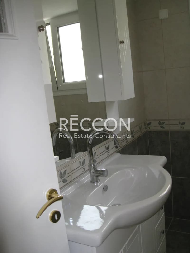 Apartment in Agios Nikolaos, Pefki — Photo 9 of 13