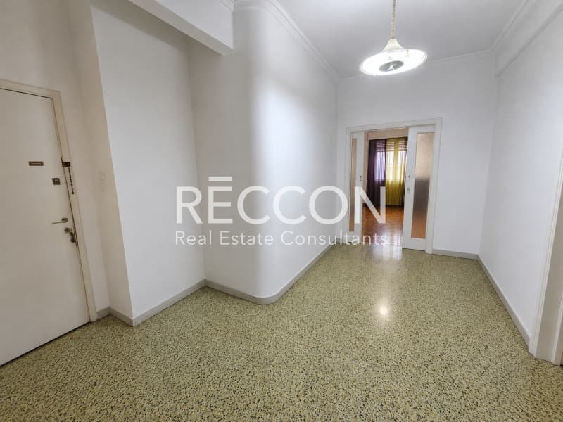 Apartment in Osios Loukas, Patisia — Photo 6 of 19