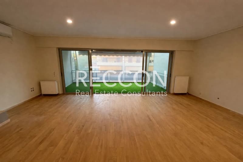 Apartment in Ano Pefki, Pefki — Photo 4 of 15