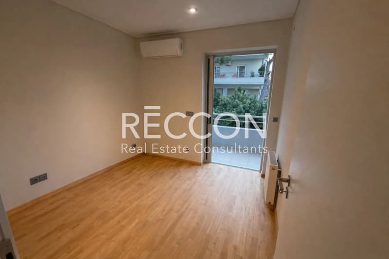 Apartment in Ano Pefki, Pefki — Photo 8 of 15