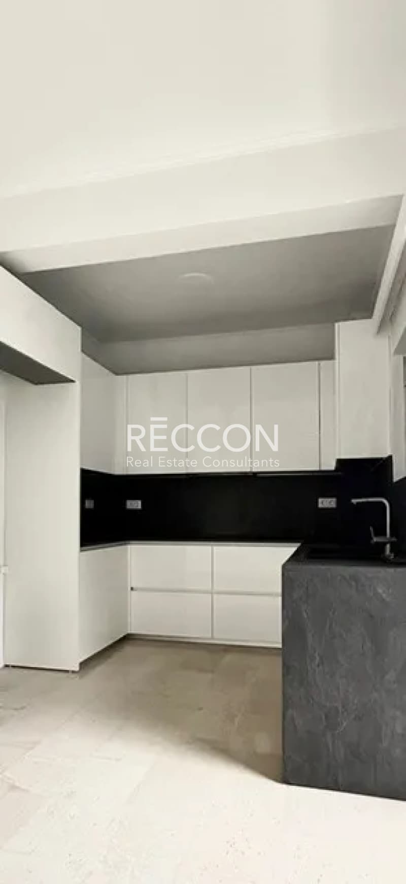 Apartment in Ano Voula, Voula — Photo 5 of 18