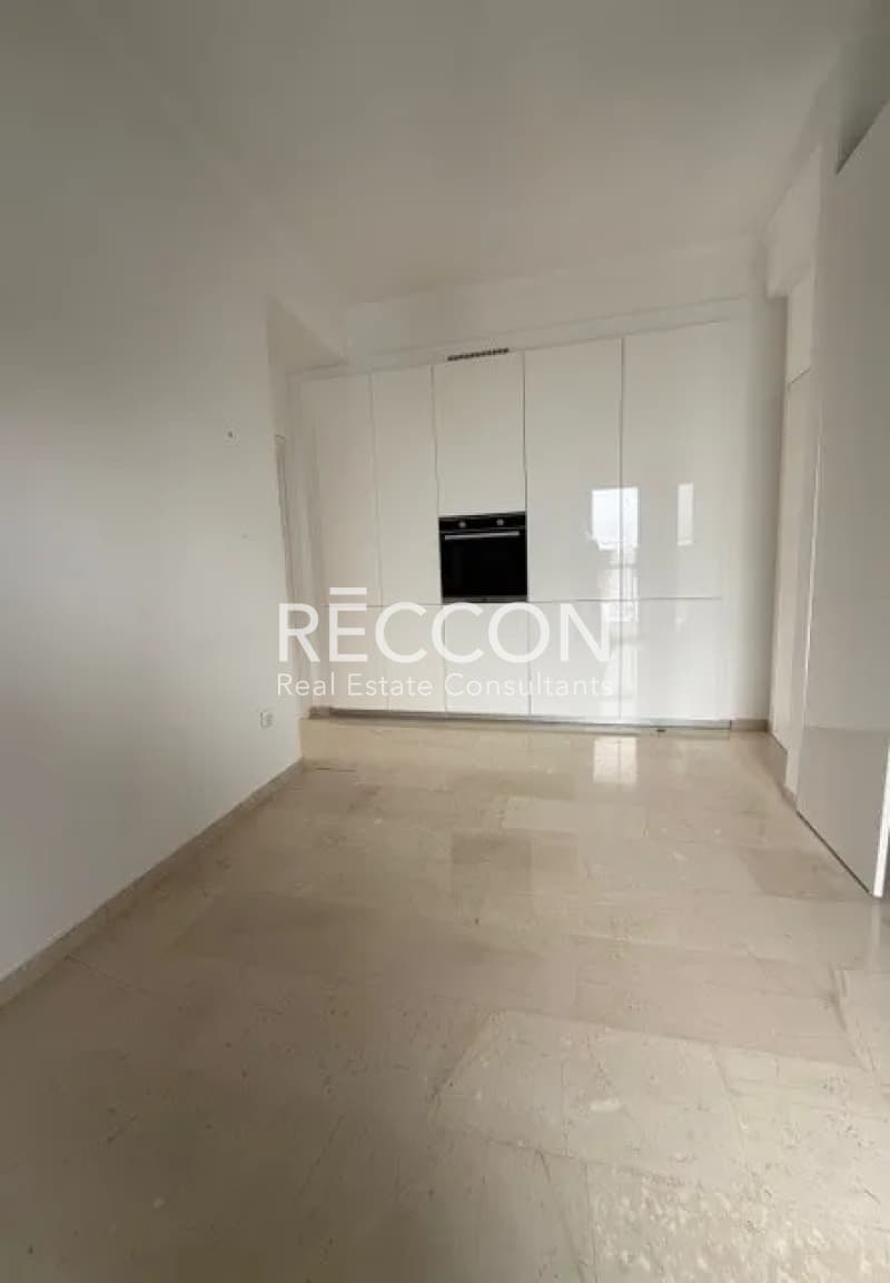 Apartment in Ano Voula, Voula — Photo 6 of 18