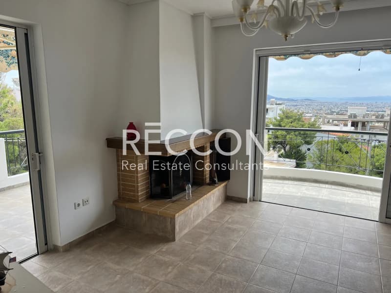 Apartment in Ethnikiston kai Anapiron Polemou, Melissia — Photo 1 of 24