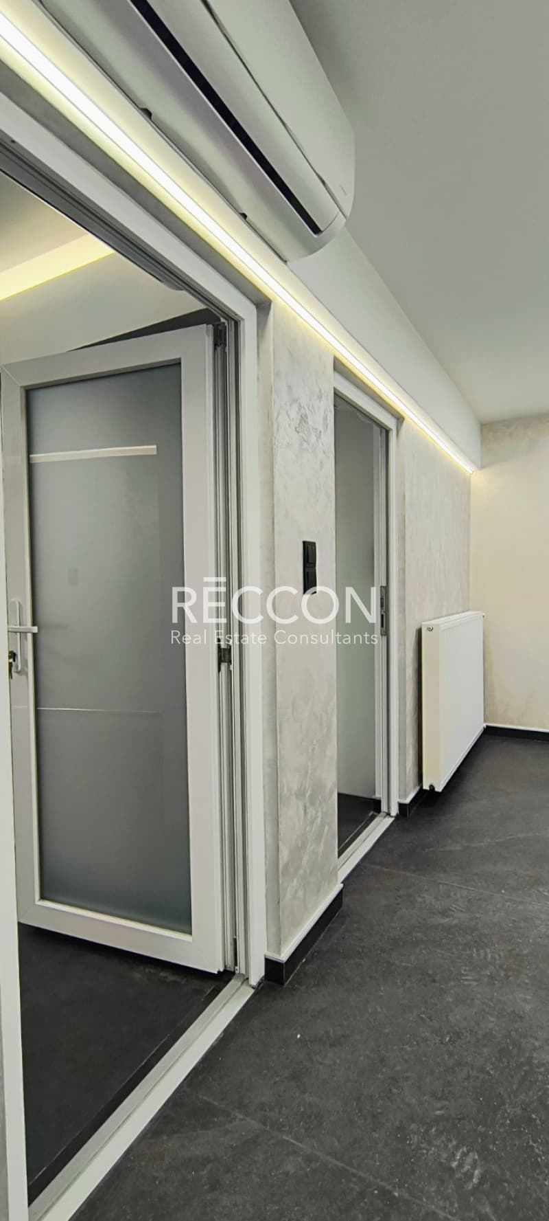 Apartment in Oria Imittou, Pagkrati — Photo 8 of 28