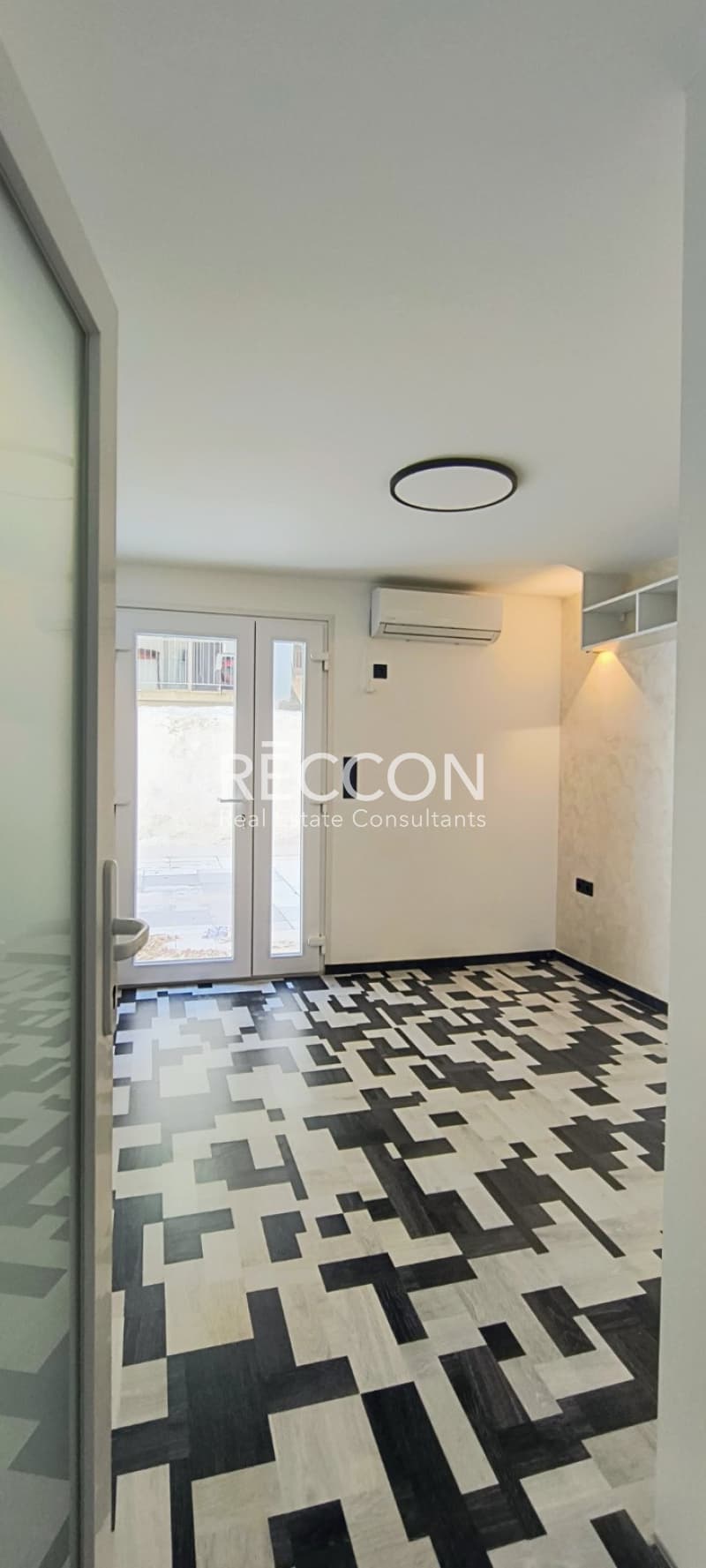 Apartment in Oria Imittou, Pagkrati — Photo 12 of 24