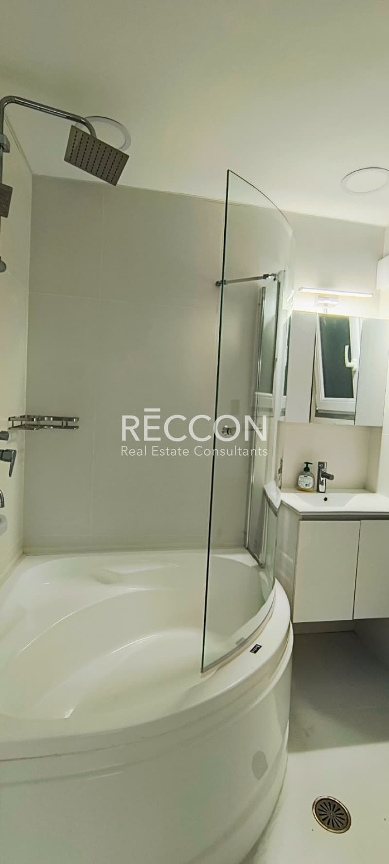Apartment in Oria Imittou, Pagkrati — Photo 18 of 24