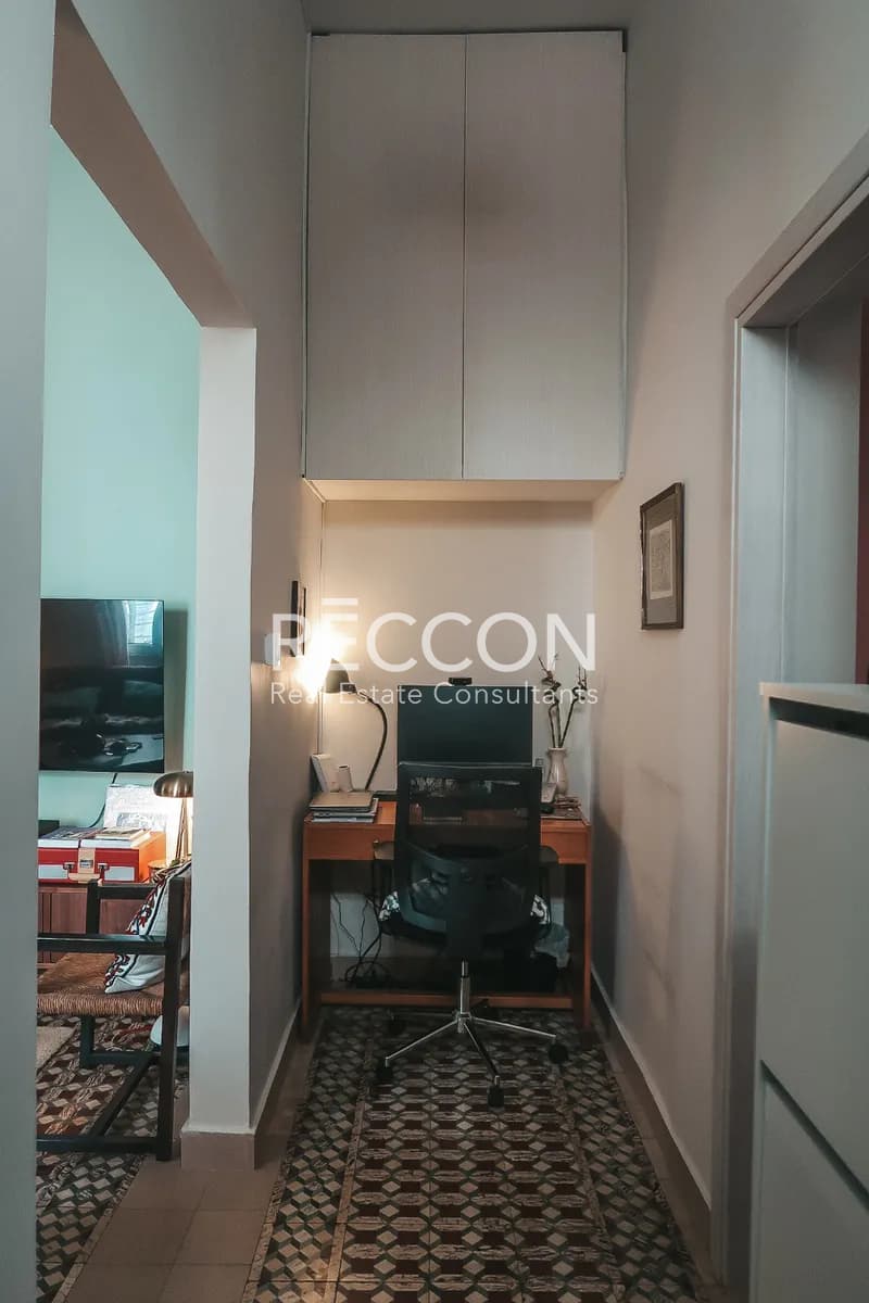 Apartment in Zoodochos Pigi, Vironas — Photo 13 of 25