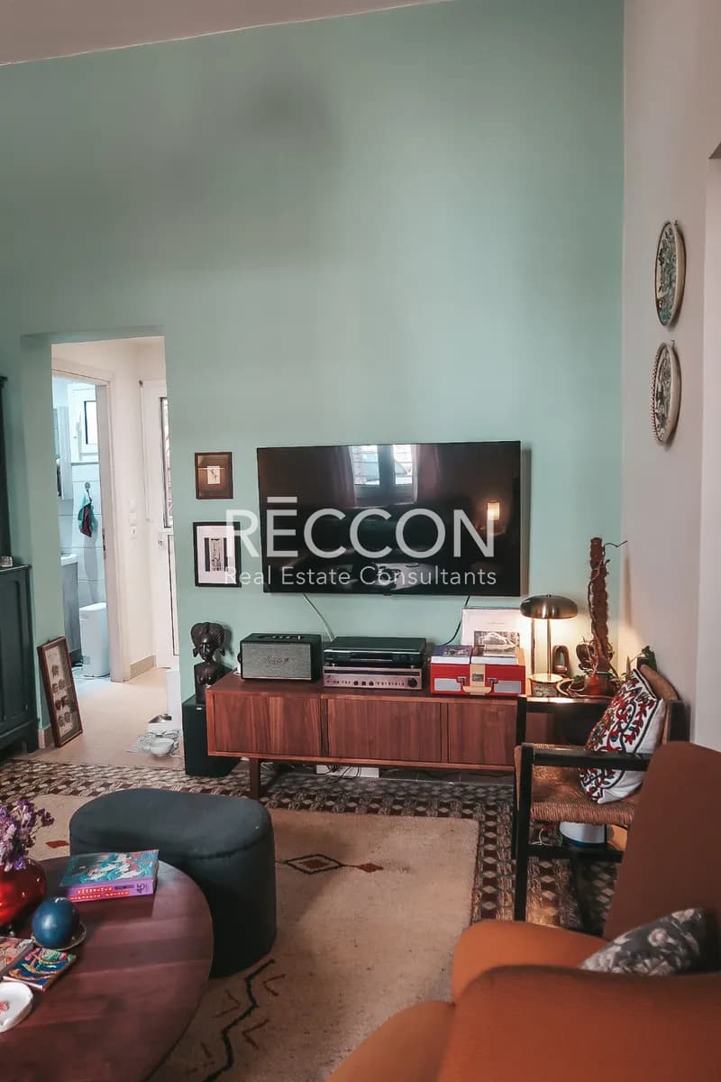 Apartment in Zoodochos Pigi, Vironas — Photo 8 of 25