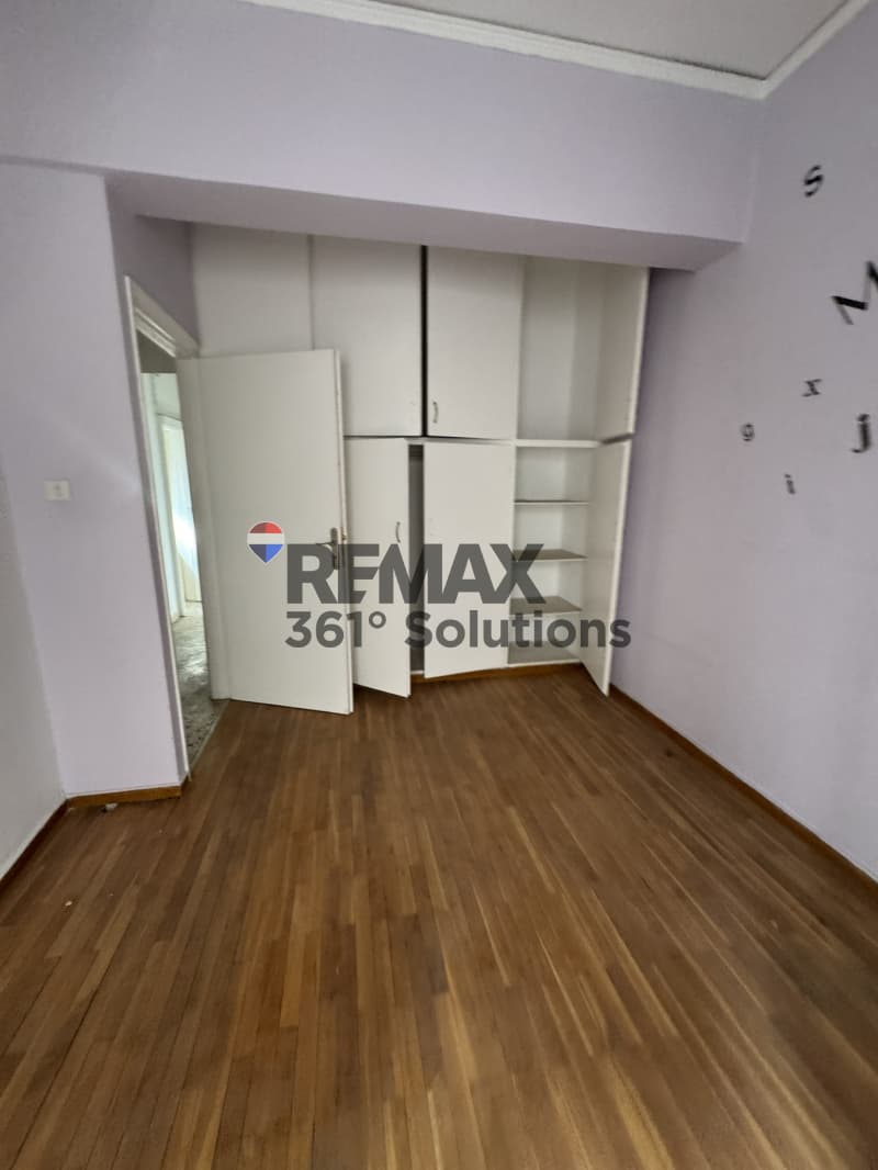 Apartment in Freattida, Piraeus — Photo 5 of 12