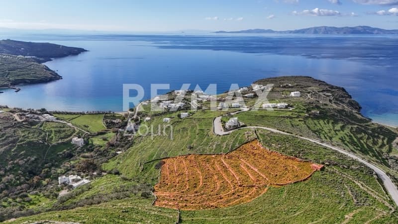 Parcel in Agios Romanos, Tinos — Photo 4 of 11