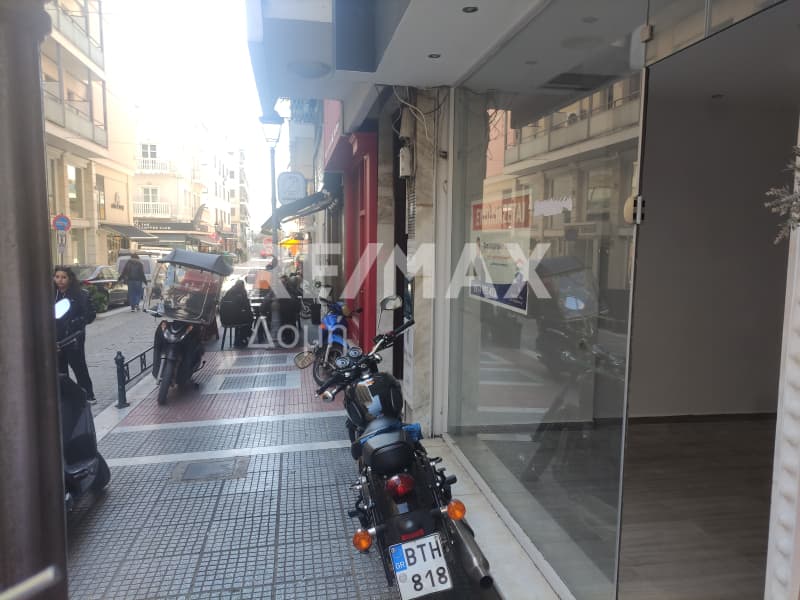 Κατάστημα στην Αγ. Νικόλαος, Βόλος — Φωτογραφία 3 από 11