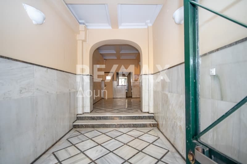 Διαμέρισμα στην Πολυτεχνείο, Εξάρχεια - Νεάπολη — Φωτογραφία 24 από 30