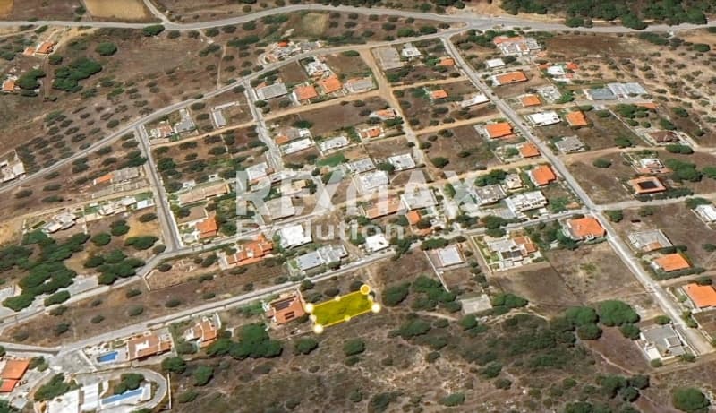 Οικόπεδο στην Πλάκα, Κερατέα — Φωτογραφία 2 από 3