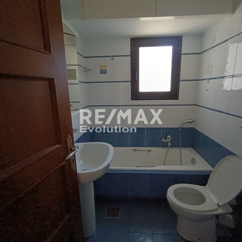 Apartment in Saronida, Saronida — Photo 6 of 17