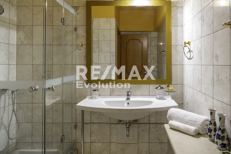 House in Saronida, Saronida — Photo 18 of 19