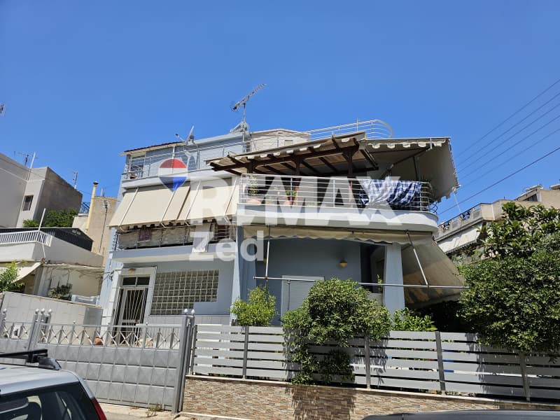 Μονοκατοικία στην Νεκροταφείο, Νίκαια — Φωτογραφία 2 από 19