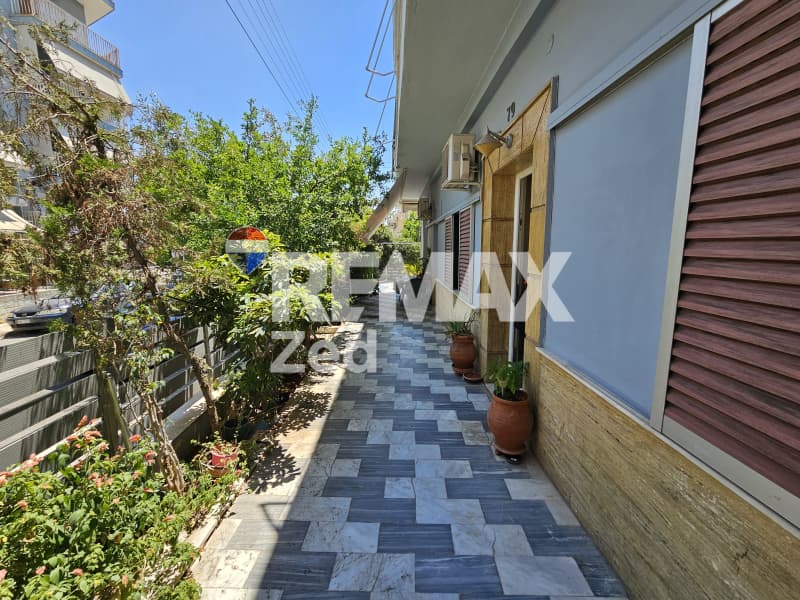 Μονοκατοικία στην Νεκροταφείο, Νίκαια — Φωτογραφία 4 από 19