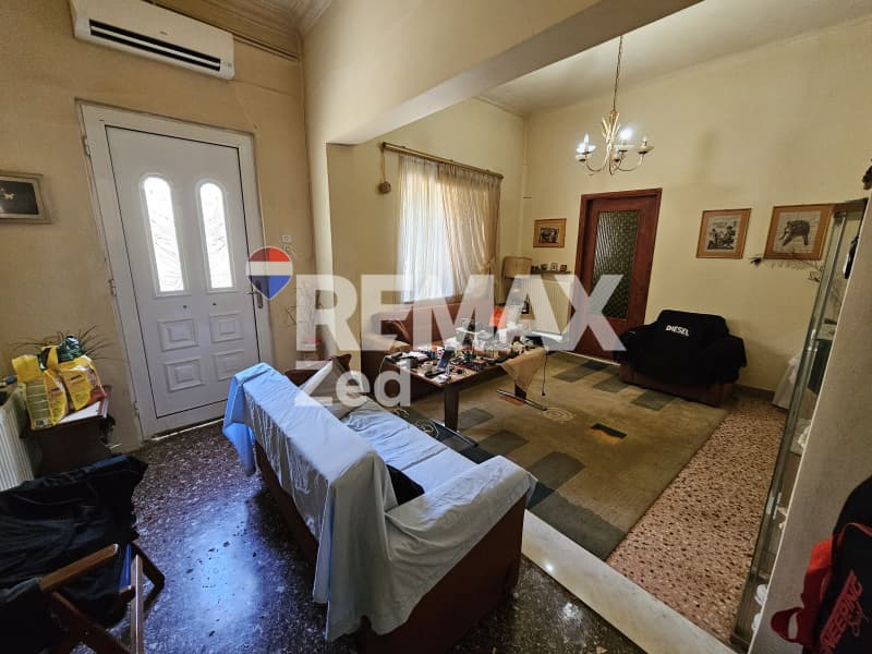 Μονοκατοικία στην Νεκροταφείο, Νίκαια — Φωτογραφία 16 από 19