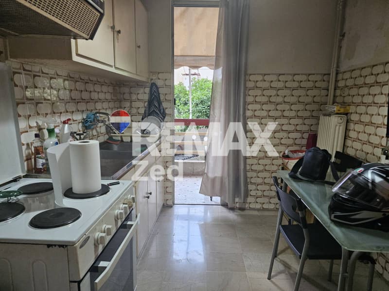 Apartment in Center, Moschato — Photo 6 of 10