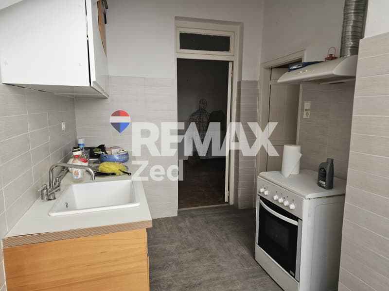 Apartment in Kaminia, Piraeus — Photo 9 of 13
