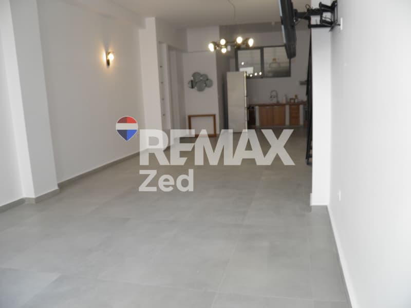 Apartment in Evaggelistria, Piraeus — Photo 2 of 17