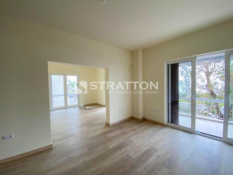 Apartment in Floisvos, Palaio Faliro — Photo 1 of 16
