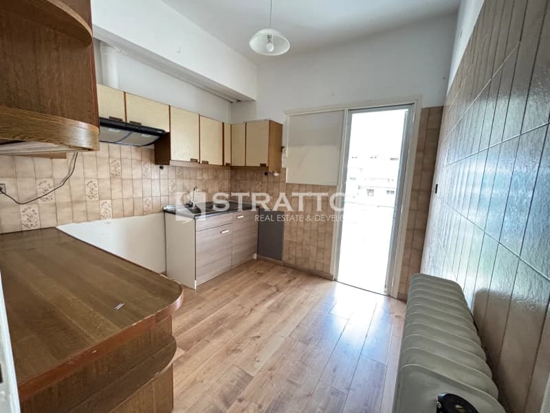 Apartment in Plateia Davaki, Kalithea — Photo 7 of 16