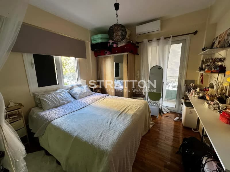 Apartment in Gipeda, Palaio Faliro — Photo 1 of 7