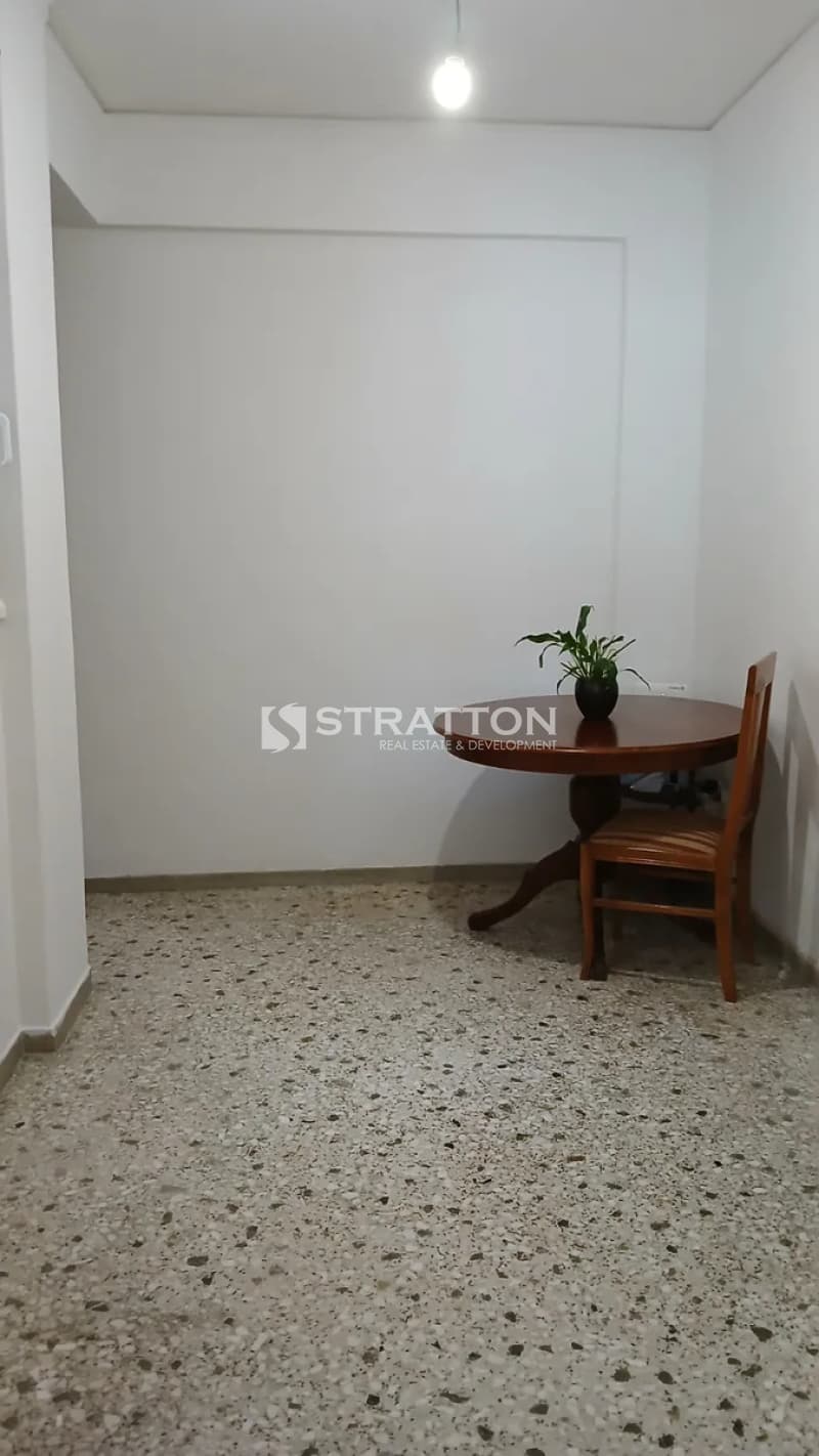 Apartment in Agios Ioannis, Neos Kosmos — Photo 12 of 18