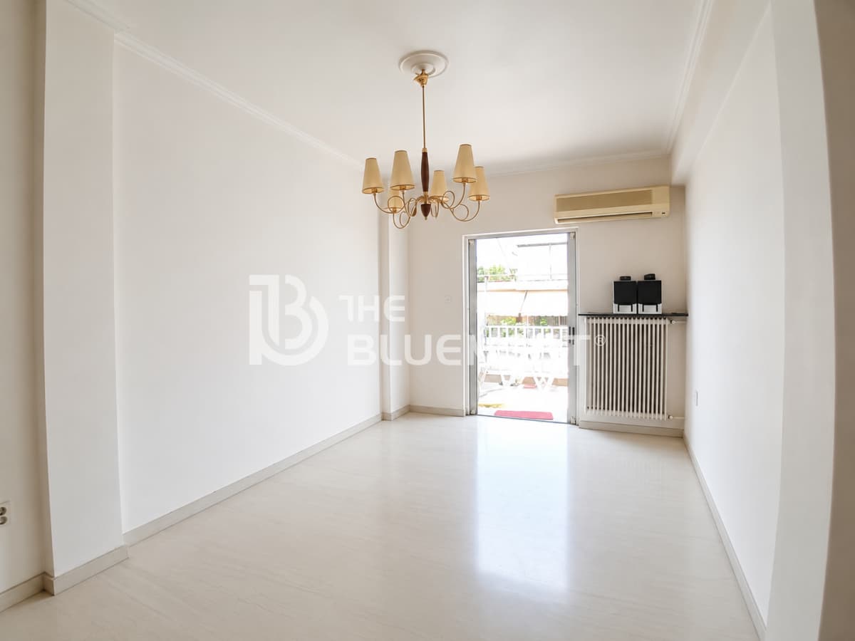 Apartment in Mouseio, Exarchia - Neapoli — Photo 1 of 17