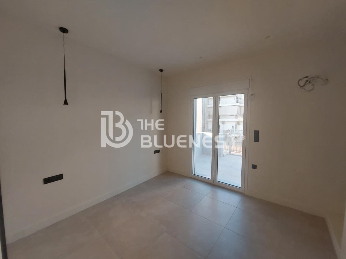 Apartment in Mitropoli, Piraeus — Photo 5 of 17