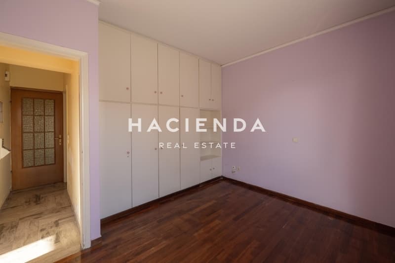 Apartment in Center, Metamorfosi — Photo 3 of 19