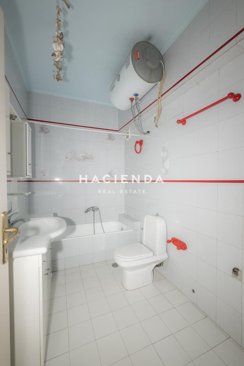 Apartment in Center, Metamorfosi — Photo 11 of 19