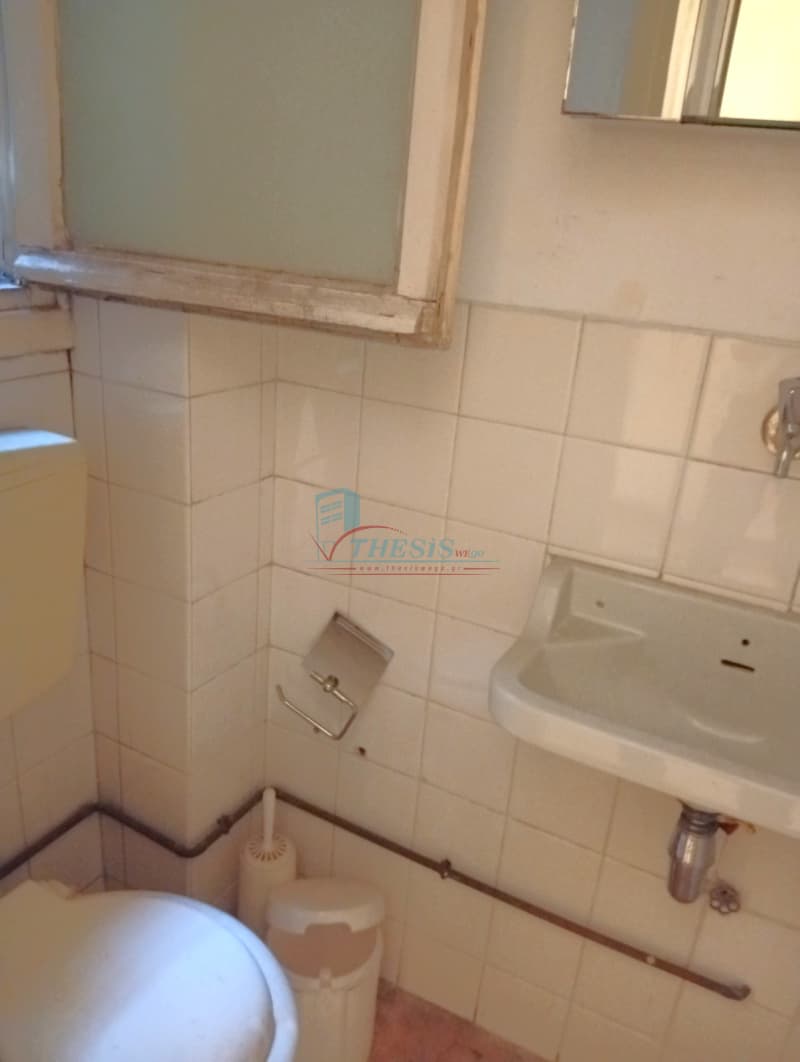 Office in Platia Kanigos, Exarchia - Neapoli — Photo 13 of 14
