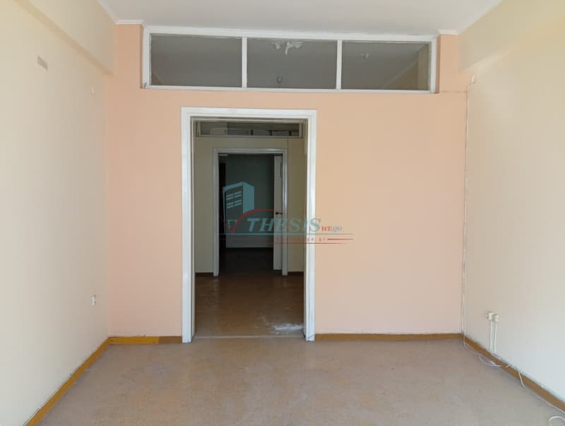 Office in Platia Kanigos, Exarchia - Neapoli — Photo 2 of 14