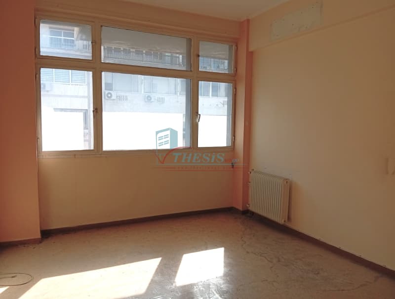 Office in Platia Kanigos, Exarchia - Neapoli — Photo 4 of 14