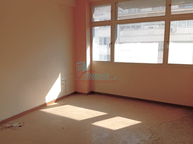 Office in Platia Kanigos, Exarchia - Neapoli — Photo 12 of 14