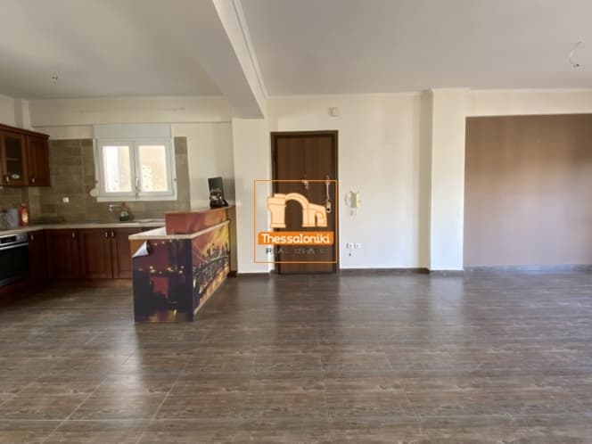 Apartment in Center, Oreokastro — Photo 22 of 25