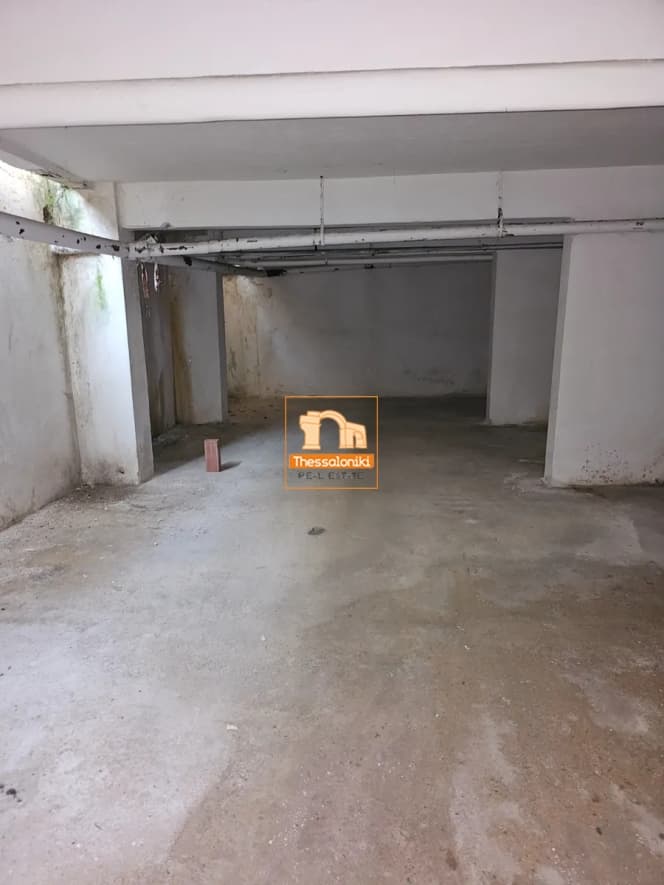 Αποθήκη στην Κέντρο, Καλαμαριά — Φωτογραφία 2 από 11